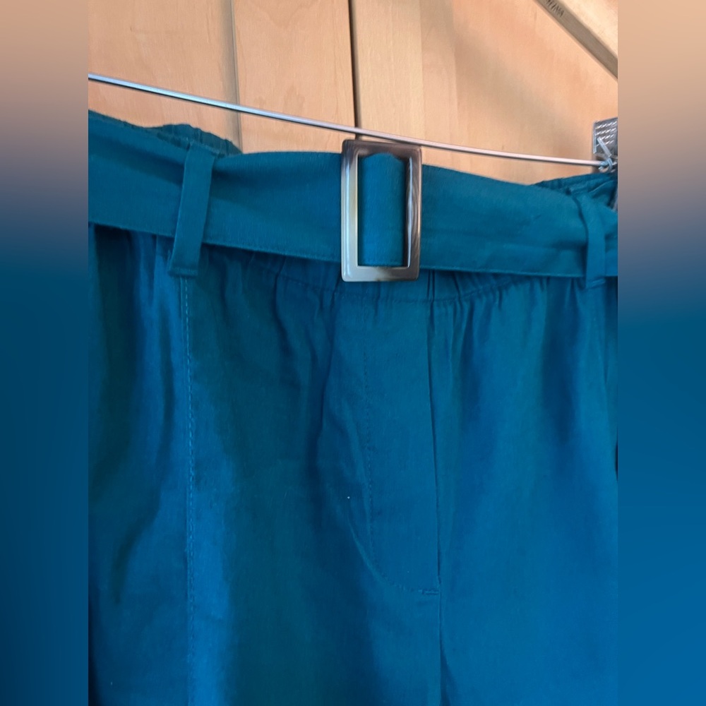 J. Jill Jenna Belted Full Leg Crop Linen Stretch Pants in Pacific Teal - Picture 5 of 10